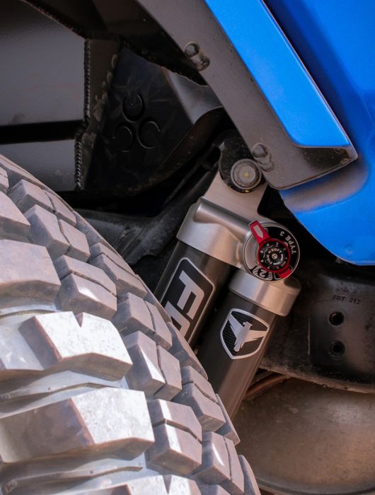 JL Falcon SP2 3.3 Fast Adjust Piggyback Shock Kit (2-4.5'' Lift)