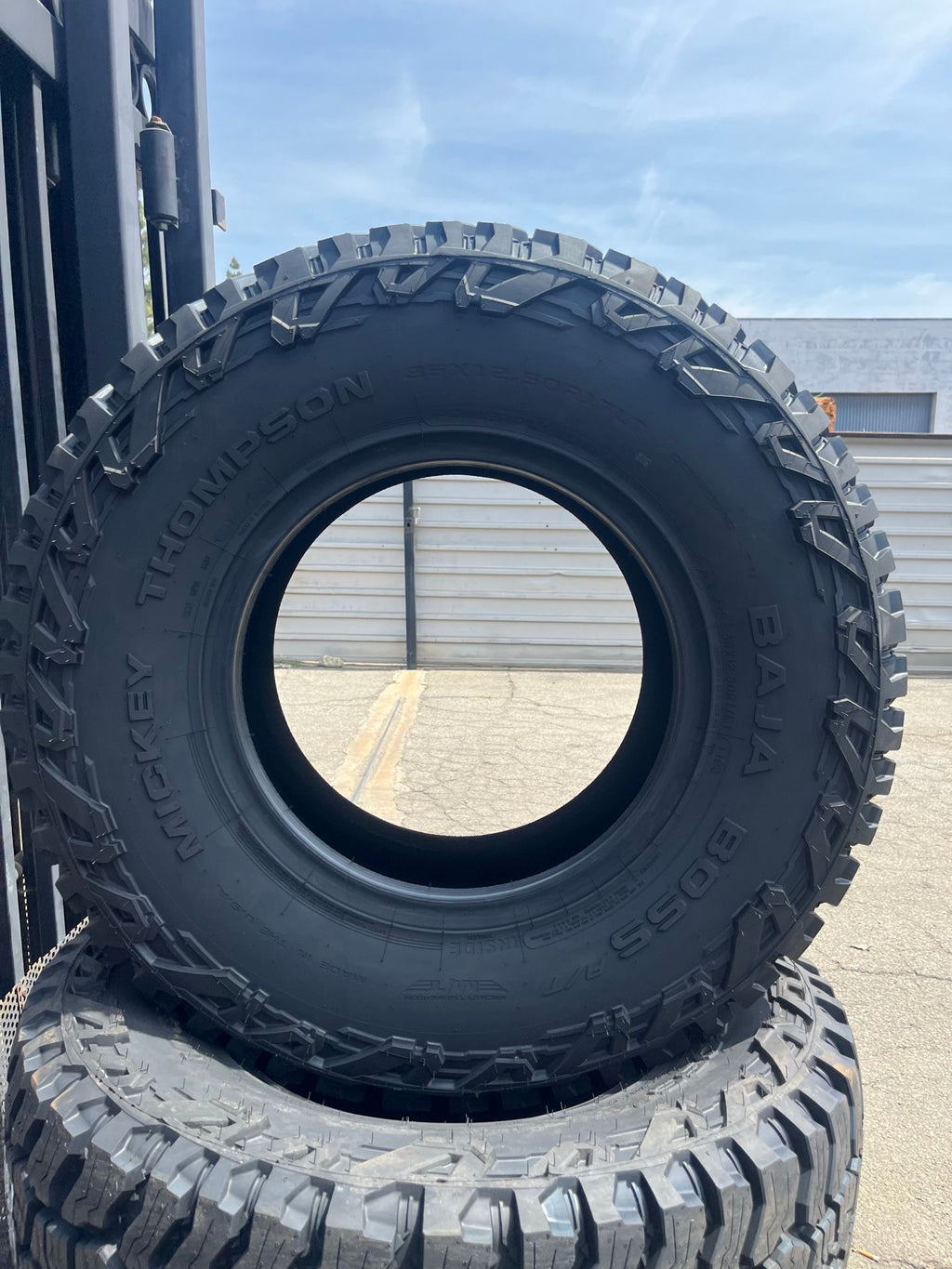 Mickey Thompson Baja Boss AT 35-12.50-17 Set of 4