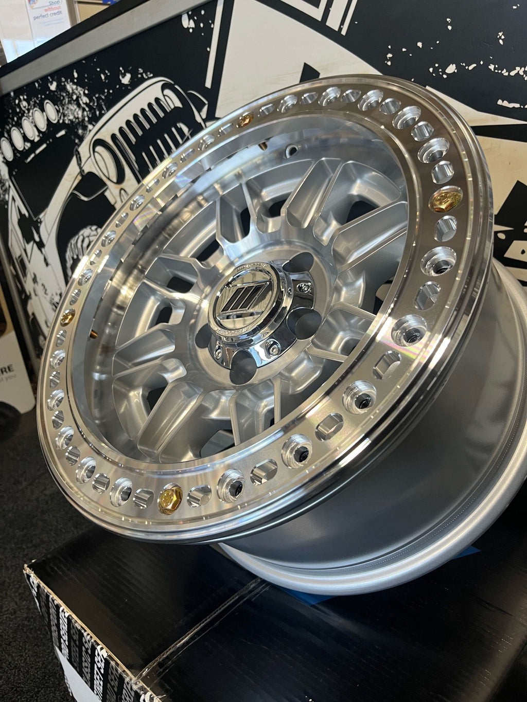 Pro Comp EQUALIZER True Beadlock Wheels 17X9 5X127 (Set of 5) NEW