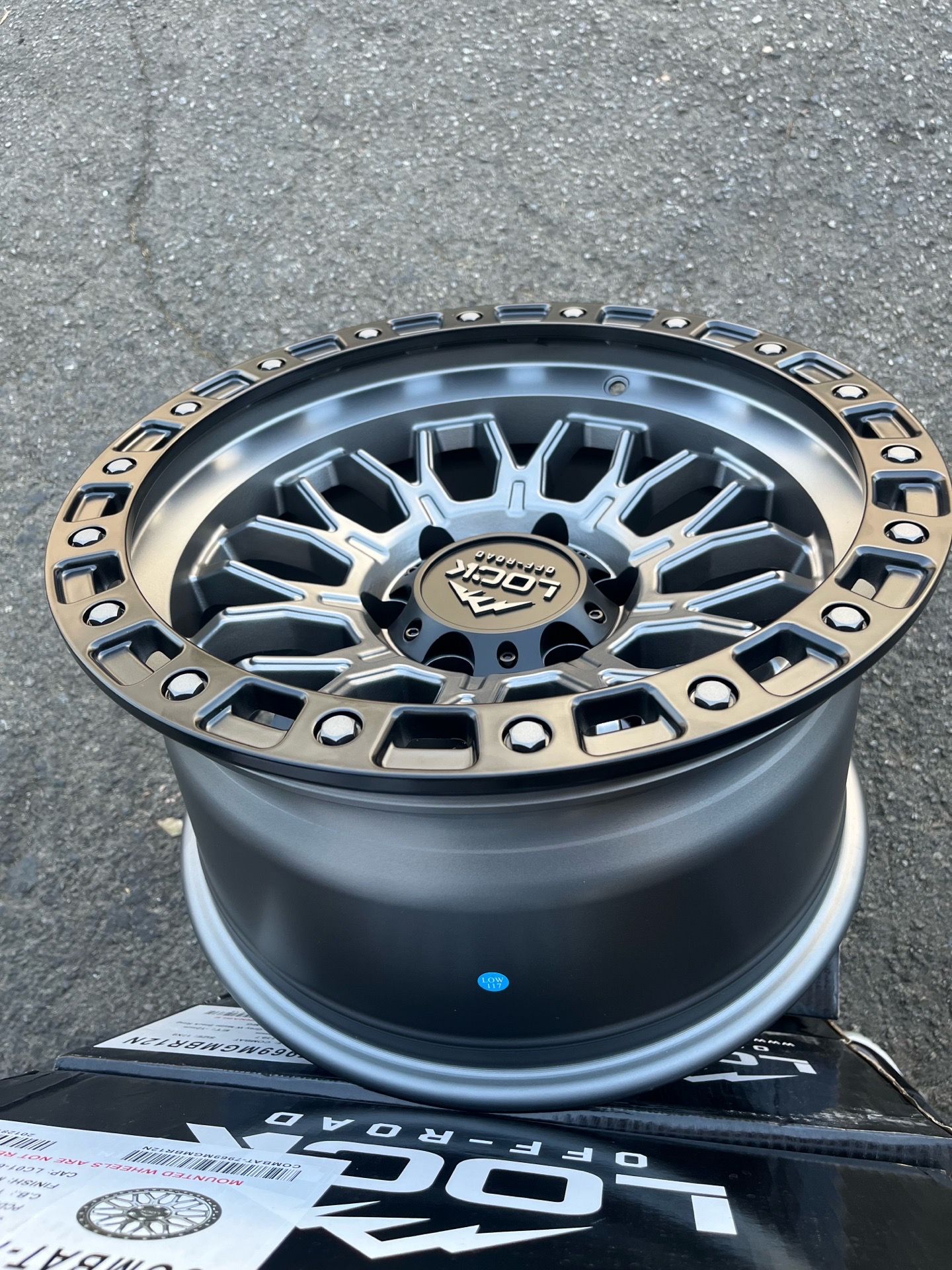 Lock Off-Road Combat Wheel 17x9 6x139.7 -12mm M. Grey w/ M. Black Ring
